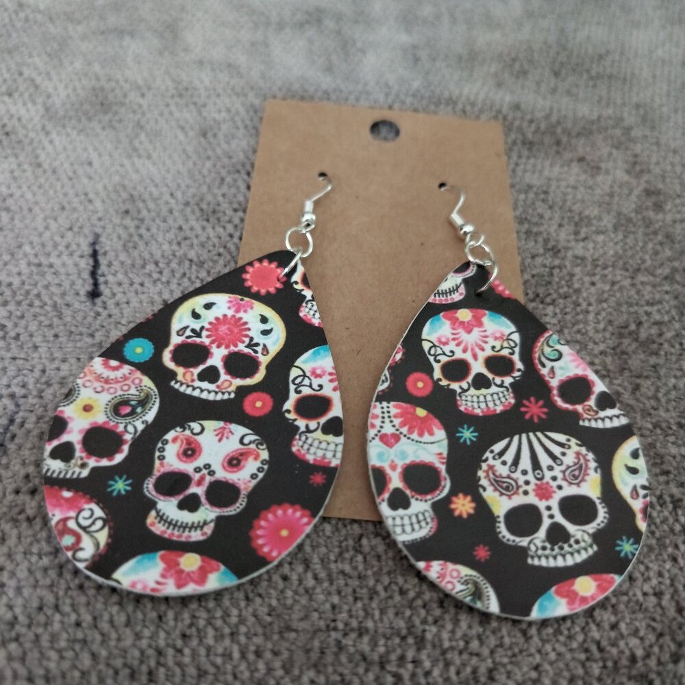 BLACK SUGAR SKULLS FAUX LEATHER TEAR DROP EARRINGS